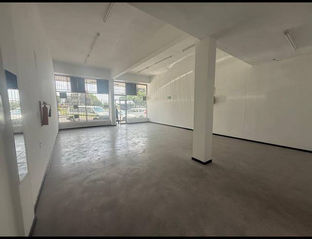 120M² RETAIL TO LET IN ALRODE